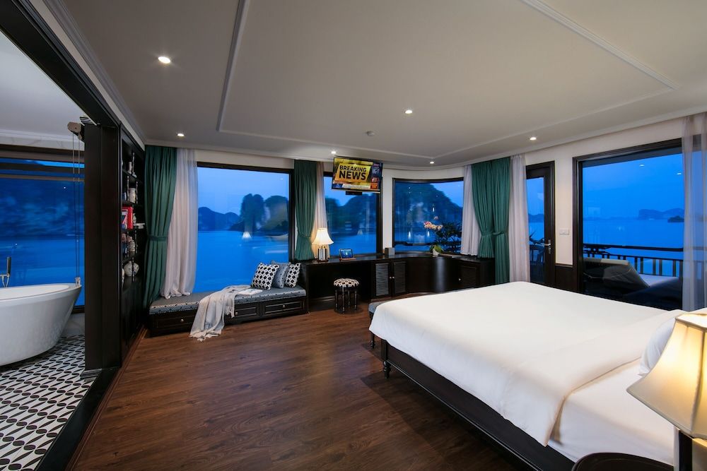 Regal Panorama Suite With Private Terrace, Upper Floor