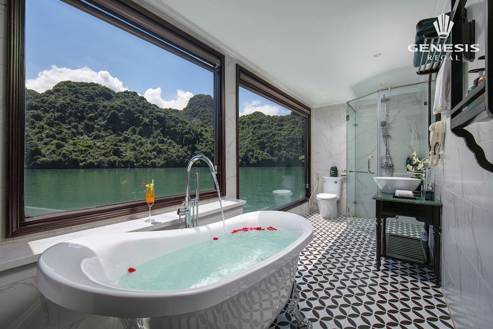 Genesis Regal Cruise Exclusive Master Suite Full Ocean View With Private Balcony 3