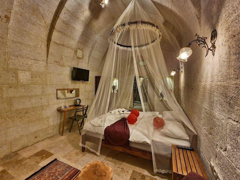 undefined Lavinia Cappadocia 3
