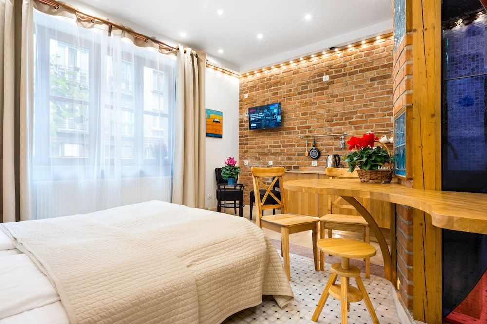 Comfort Studio, 1 Queen Bed, Non Smoking