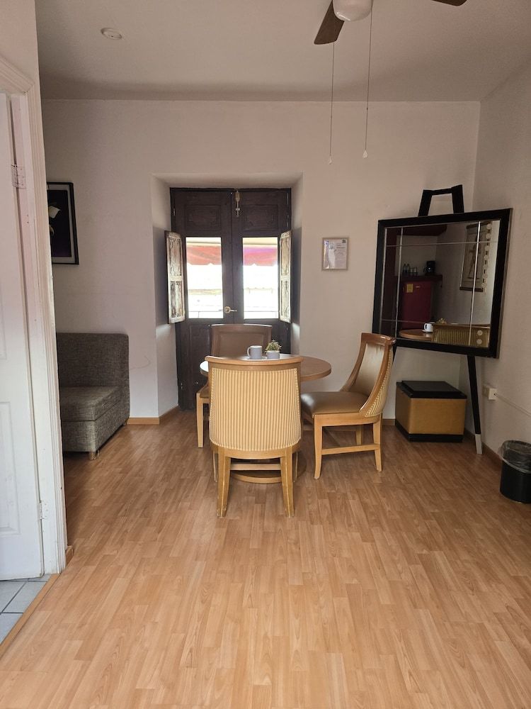 Hotel Boutique el Viejo Mundo Executive Room 5