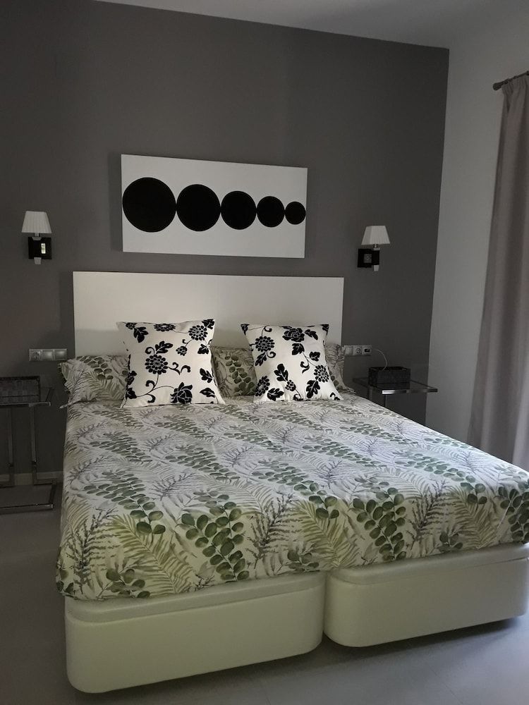 Superior Studio