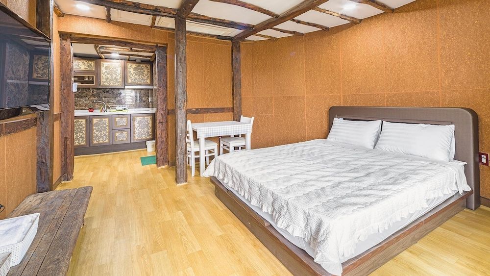 undefined Jeju Padosoriminbak Pension 4