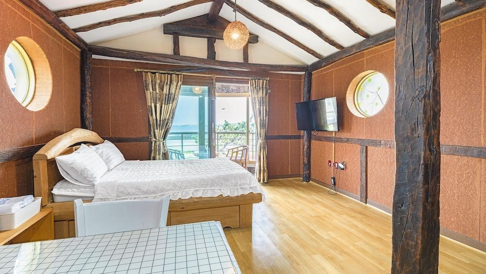 undefined Jeju Padosoriminbak Pension 7