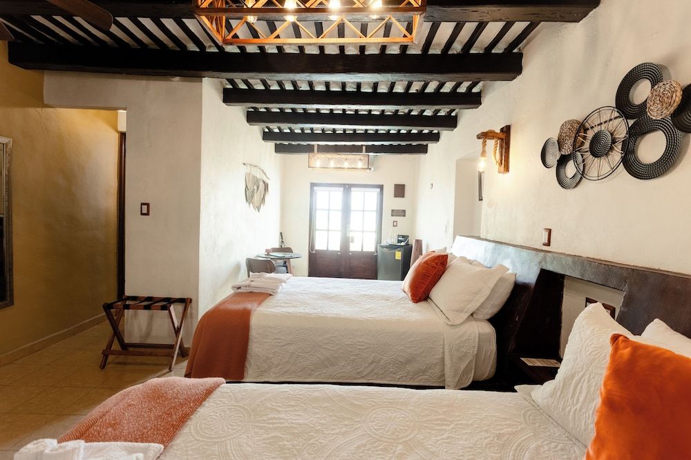 Kuxtal Hotel Boutique Deluxe Double Room, 2 Double Beds, Refrigerator, Pool View 8