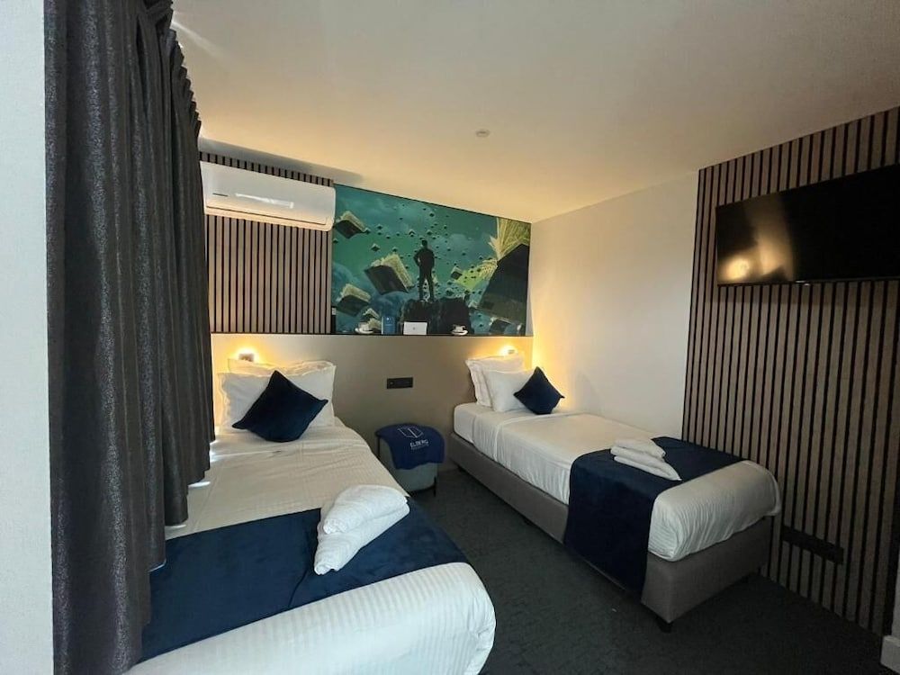 Elberg ApartHotel Twin Room, 2 Twin Beds