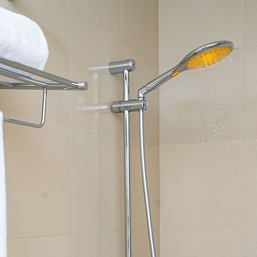 Bloom Hotel -Brookfield Standard Queen 5