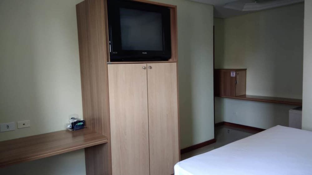 Hotel Luni Luxury Room, Hot Tub 3