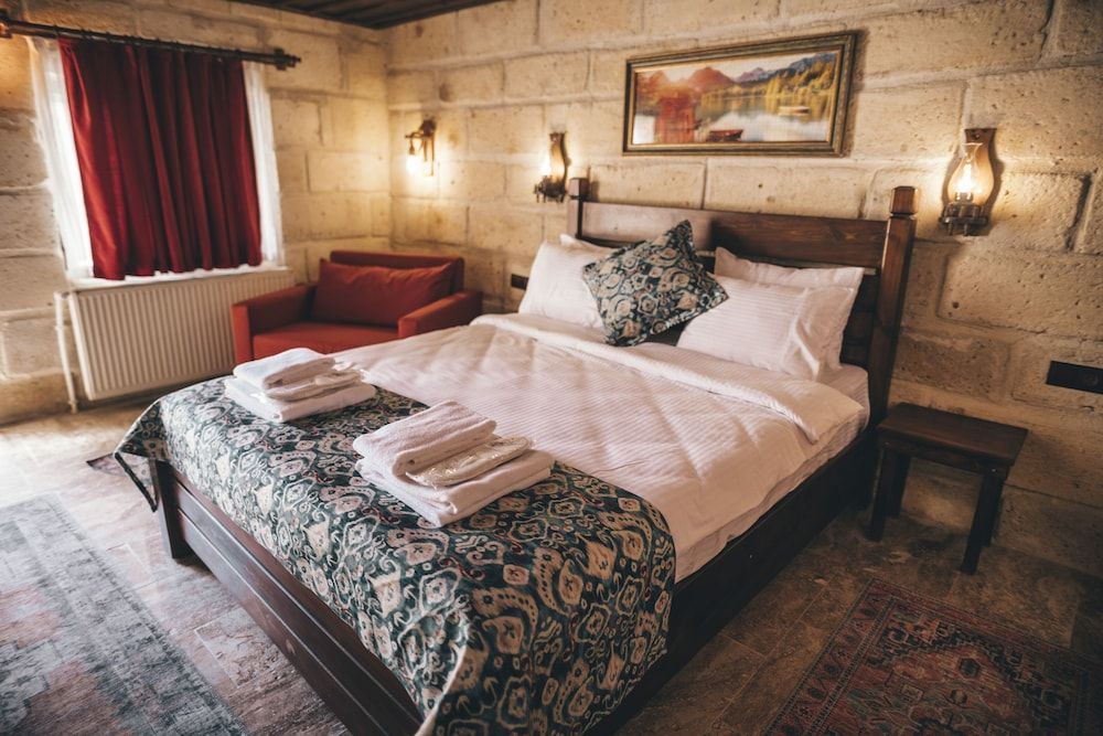 Tale Cave INN Stone Standard Room-1 4