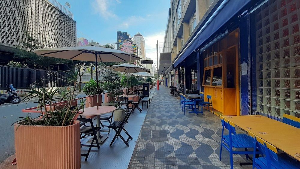 undefined Pôr do sol 17º andar com vista da cidade 9