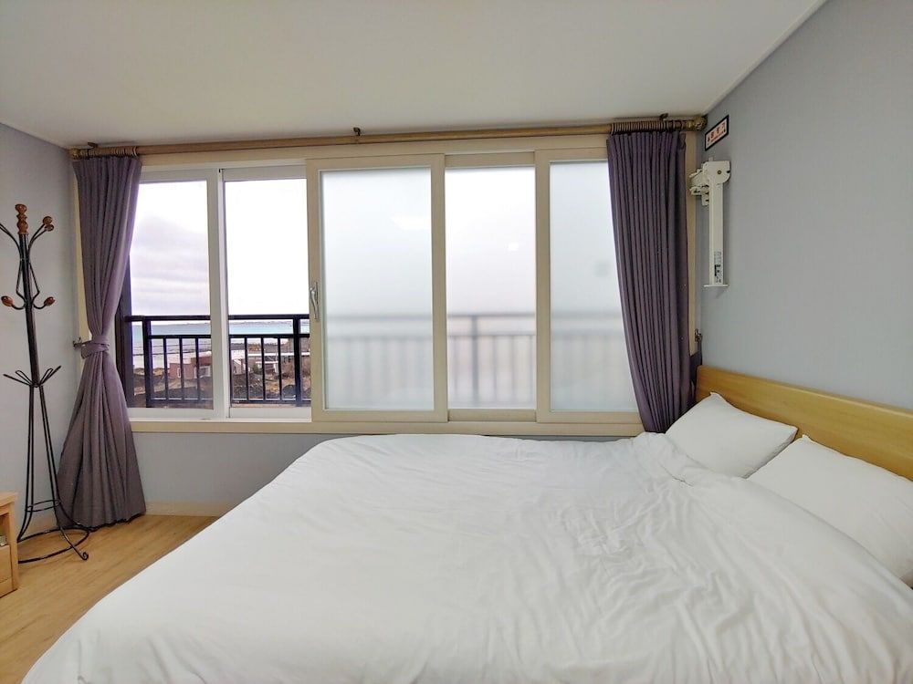 undefined Eutteum Won Pension 10