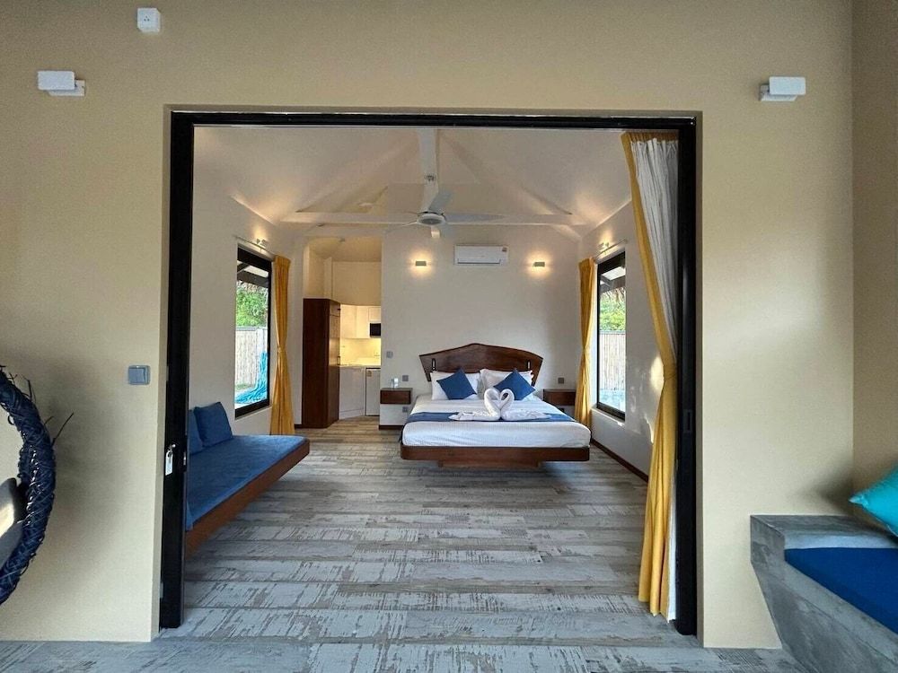 Absolute Beachfront Resort Deluxe Triple Villa with Sea View