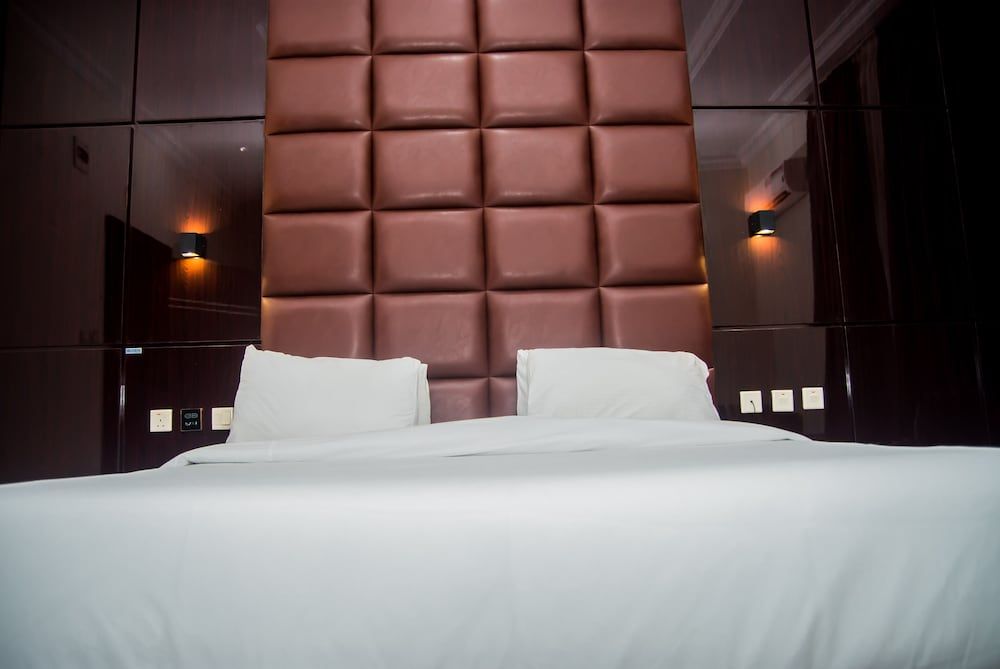 Blossom Height Unique Hotel Deluxe Room 2