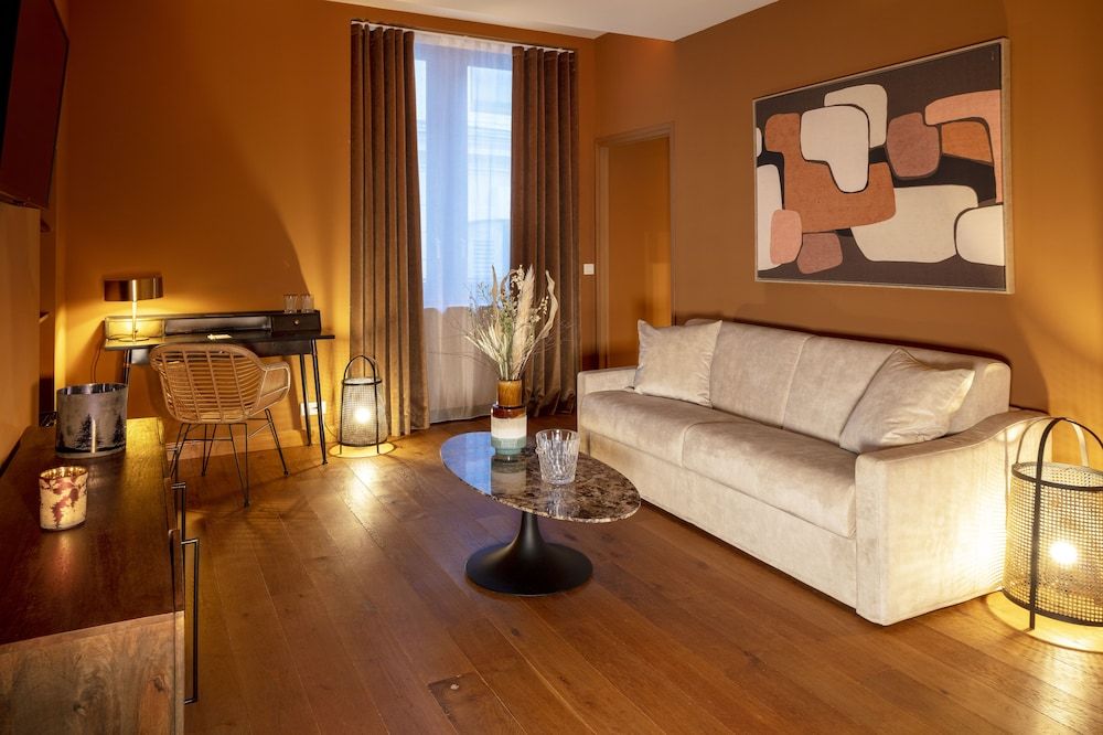 Margaret - Hôtel Chouleur Executive Suite 7