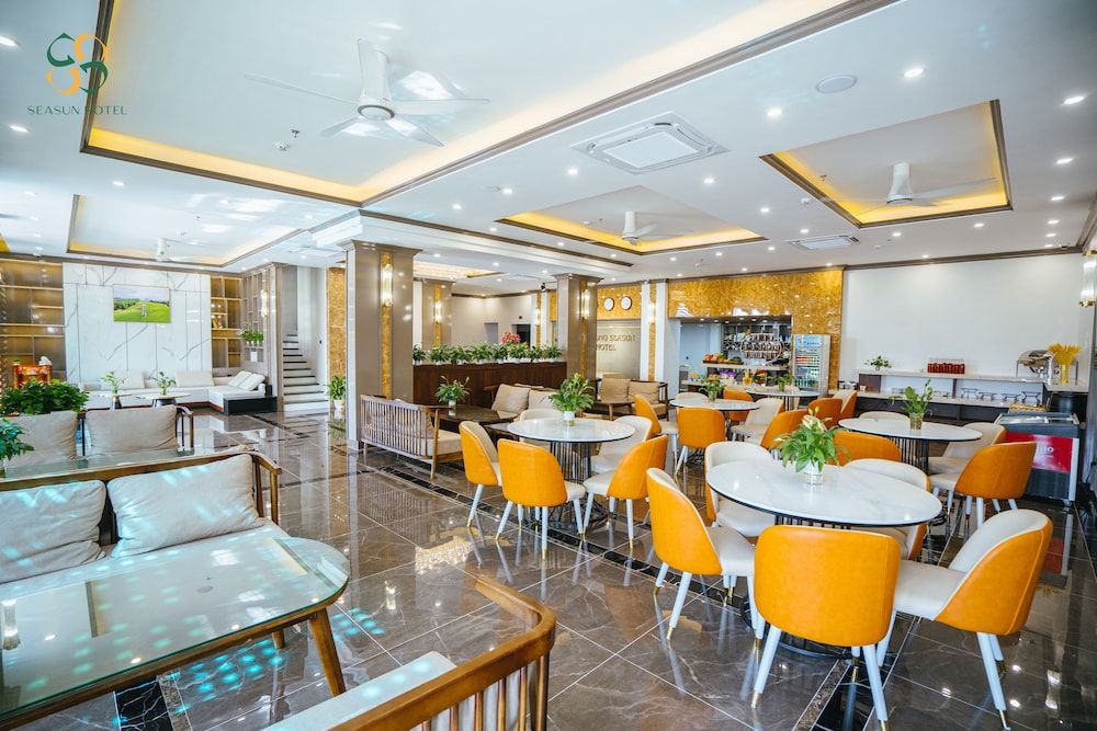 undefined Seasun Hotel Ha Long 4