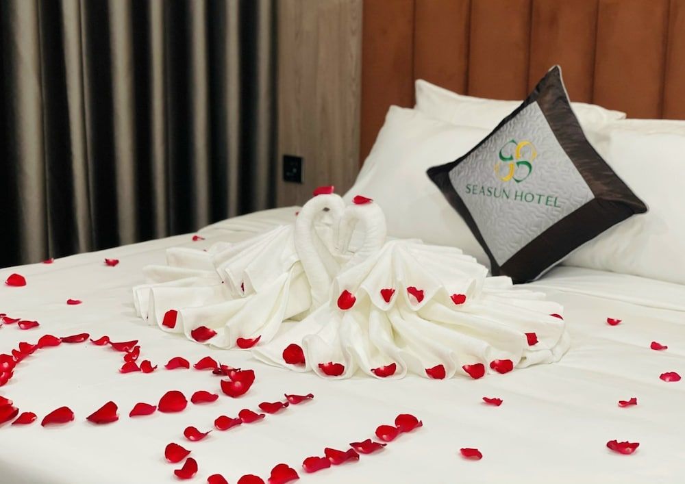 Seasun Hotel Ha Long Superior Double Room 5