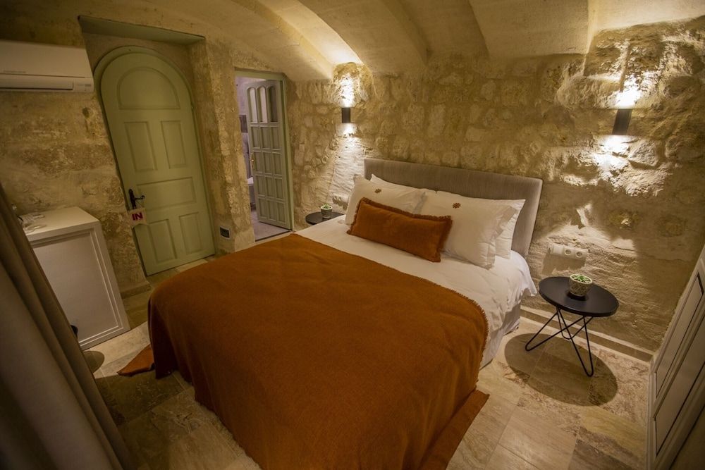 Dokya Hotel Economy Room 4