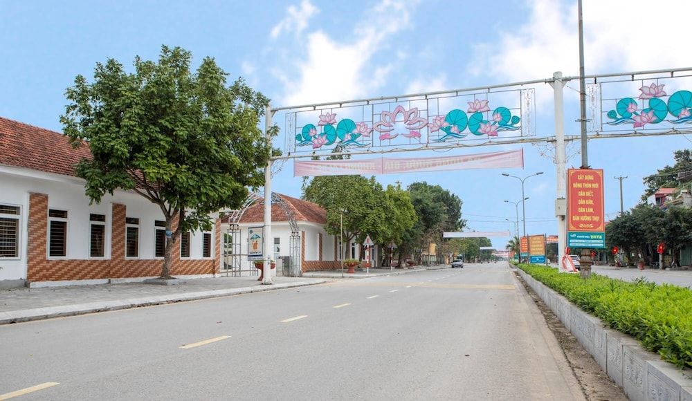 undefined Van Xuan Royal Hotel 8