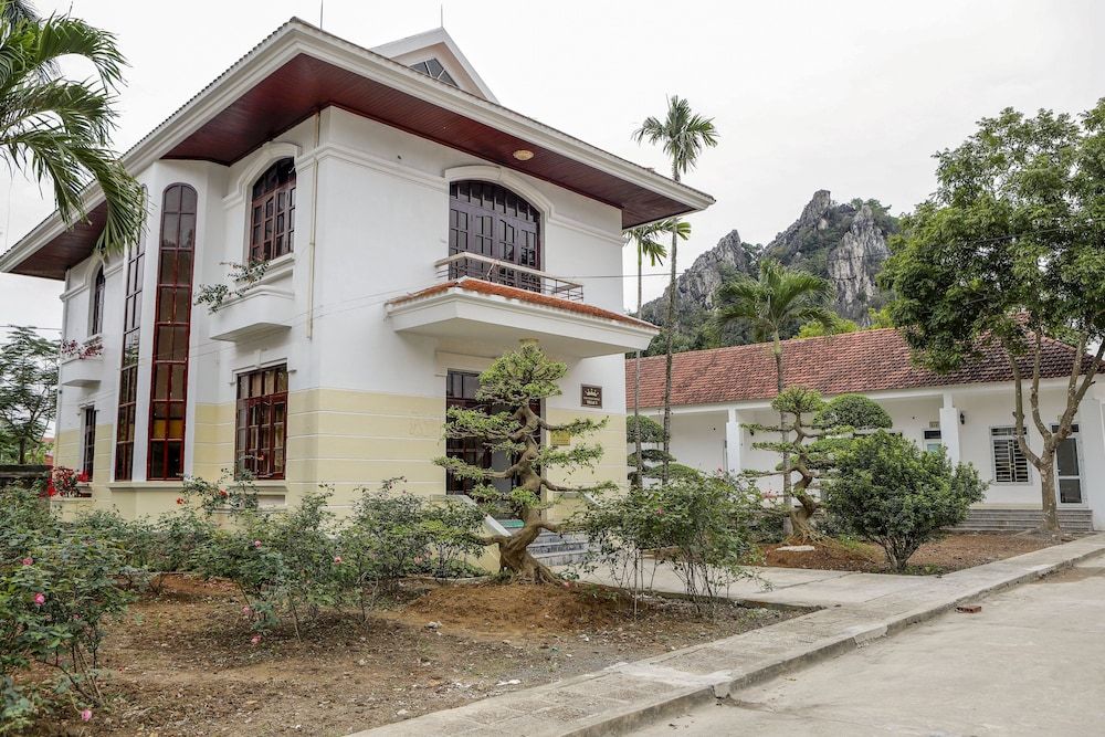 undefined Van Xuan Royal Hotel 7