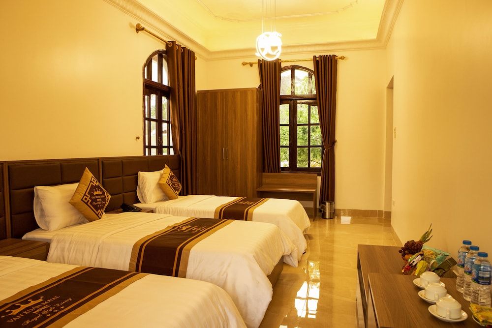 undefined Van Xuan Royal Hotel 4