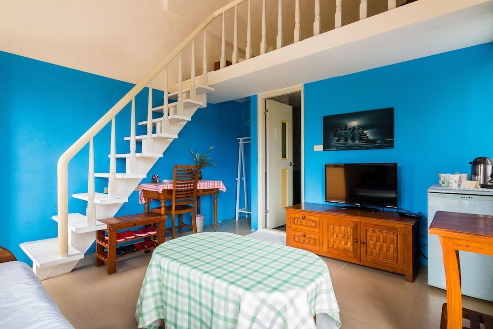 Dreamhome B&B Loft, Balcony, Mountain View 7