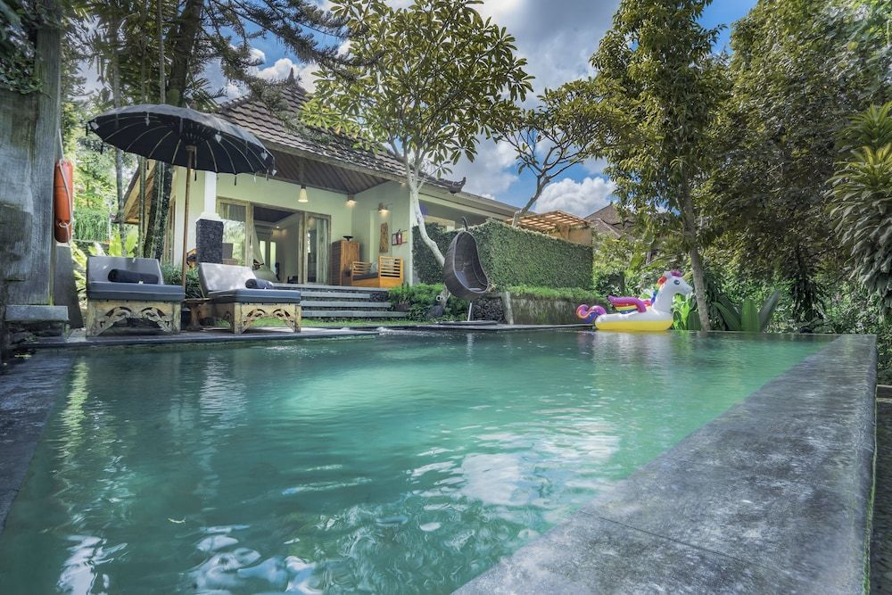 undefined KajaNe Mua 2