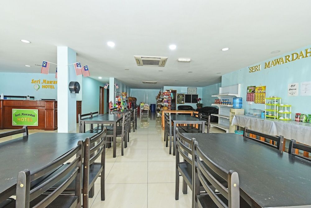 undefined OYO 90578 Seri Mawardah Hotel 9