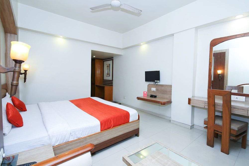 OYO 10415 Hotel Prestige Princess Double or Twin Room 13