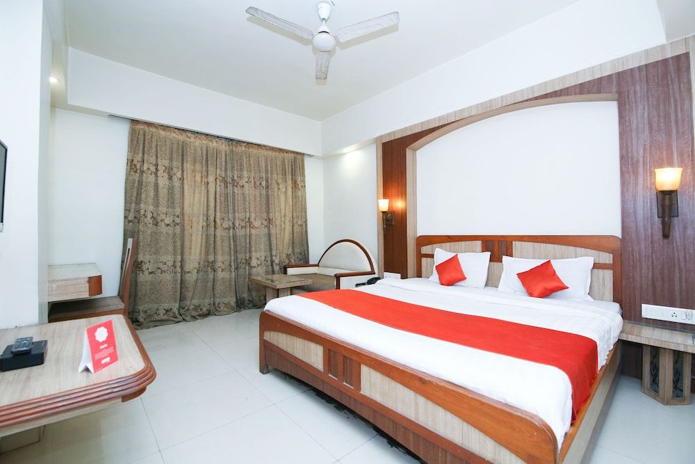 OYO 10415 Hotel Prestige Princess Double or Twin Room 14