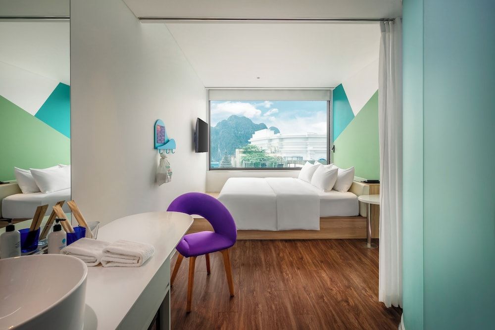 undefined Tru by Hilton Ha Long Hon Gai Centre