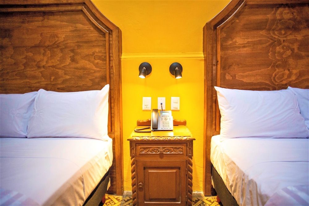 Hotel Real Toledo by Kavia Standard Double Room, 2 Double Beds 4