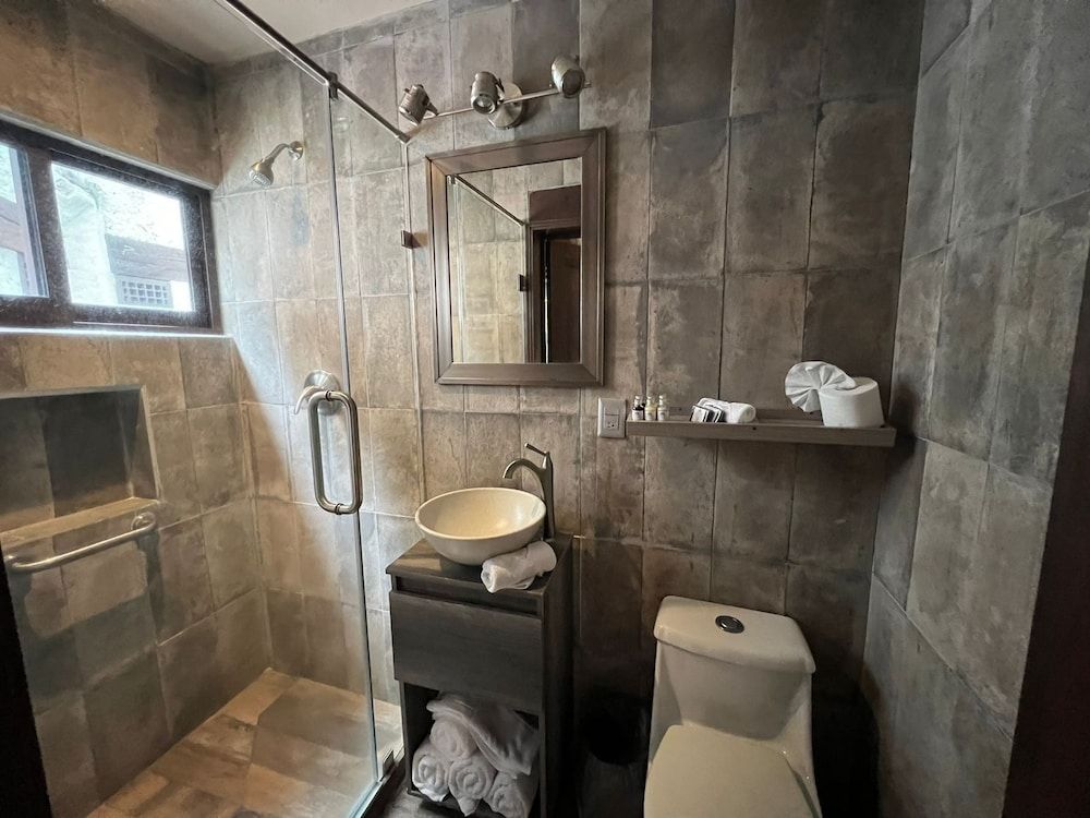 Loto Azul Resort and Spa Junior Suite 11