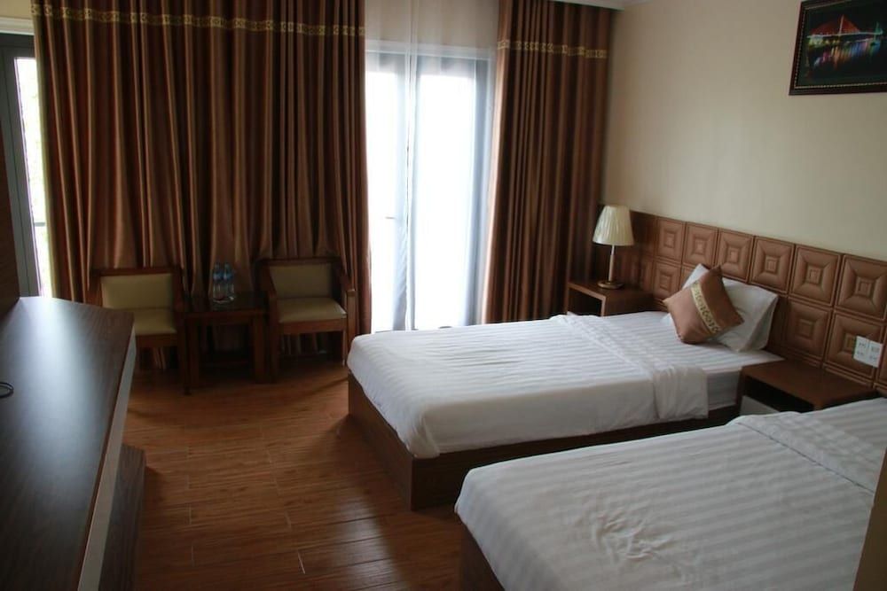 Thanh Long Hotel Panoramic Twin Room 2