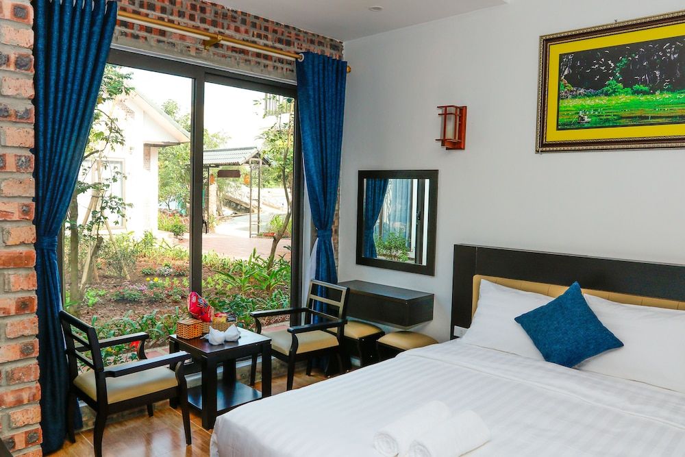 undefined Tamcoc Golden Rice