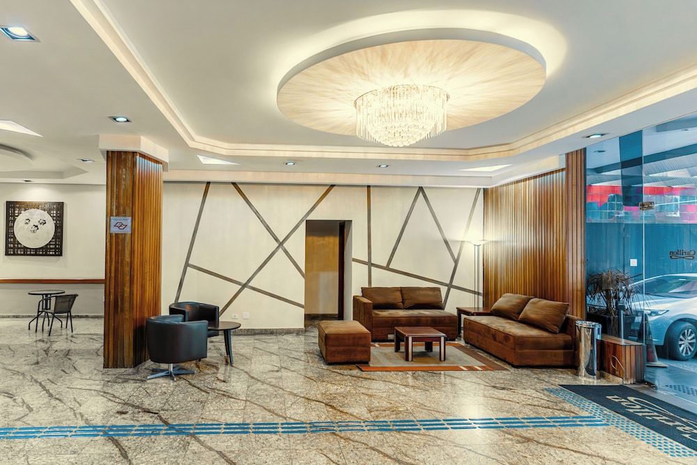 undefined Carillon Plaza Hotel