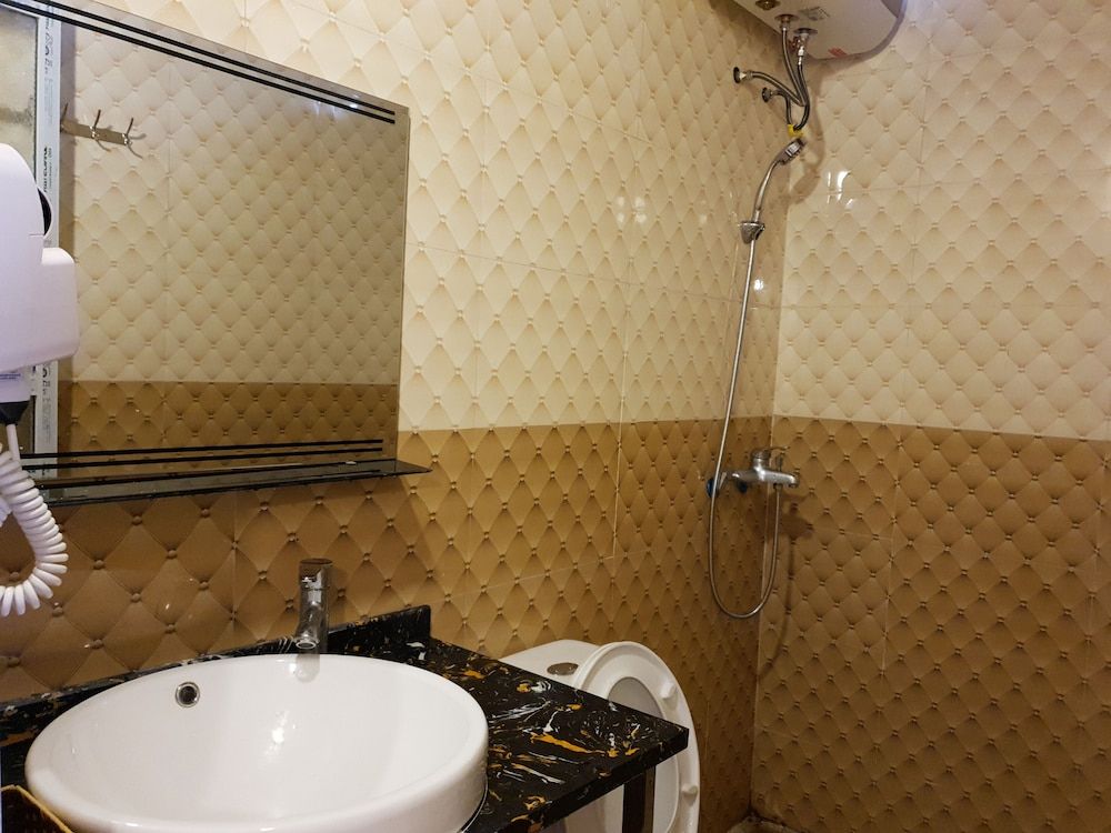 Dang Khoa Homestay Double Room 8