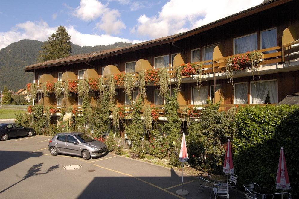 undefined Hotel Chalet Swiss 4