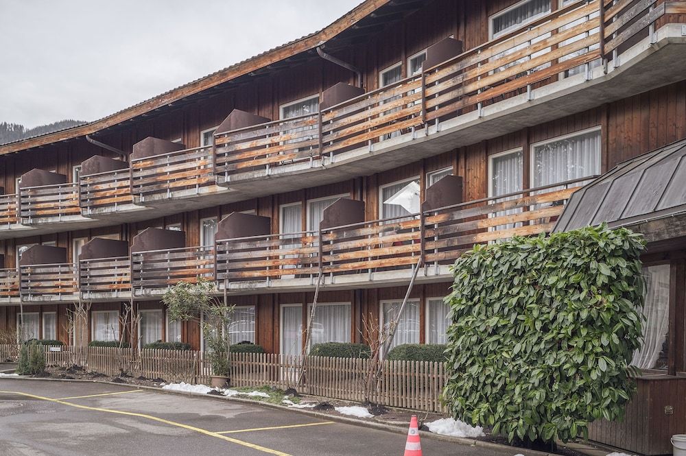 undefined Hotel Chalet Swiss 4