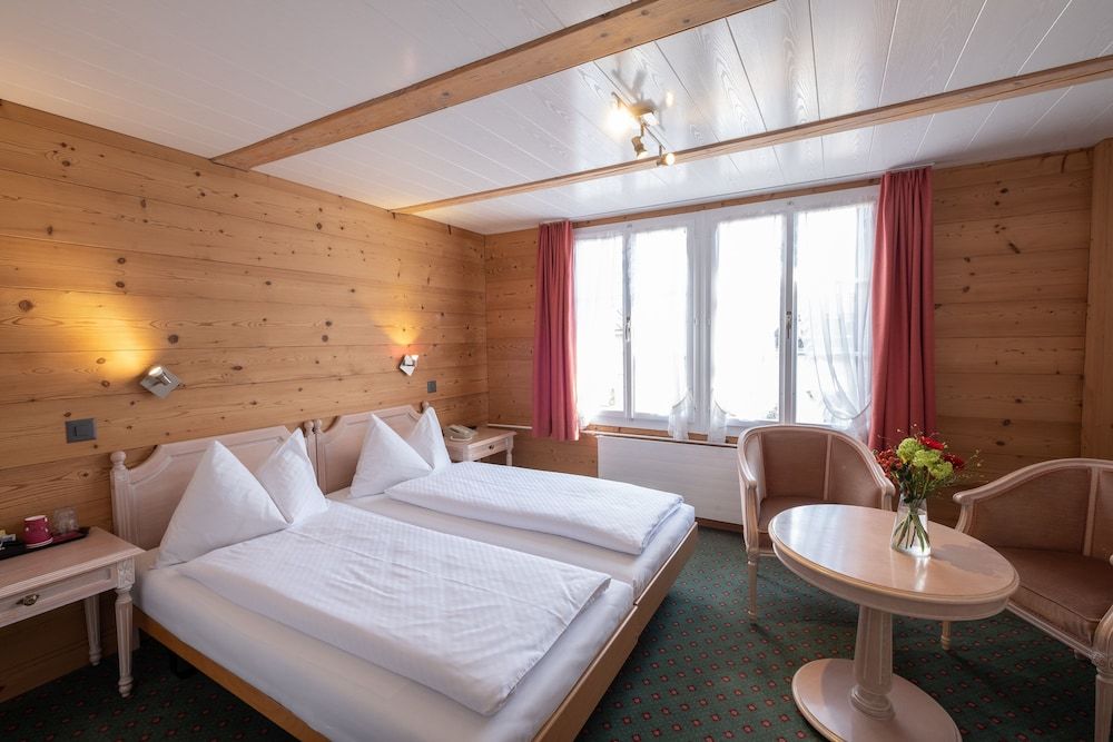 Hotel Chalet Swiss Standard Twin Room