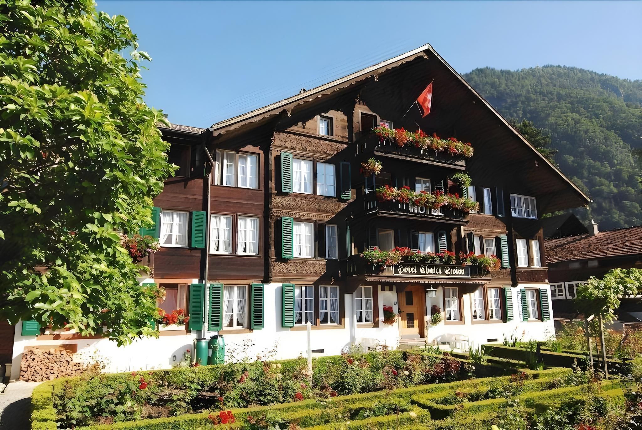 undefined Hotel Chalet Swiss 4
