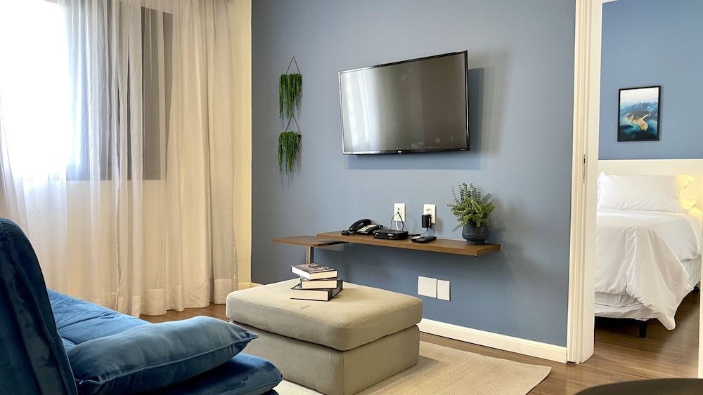 ADB - Royal Brooklin By Anora Spaces Premium Studio 22