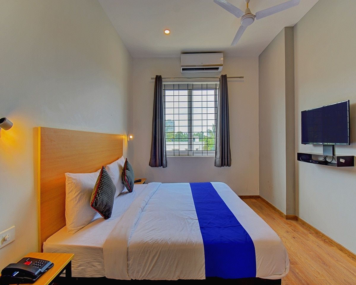 DBR SUITES Sarjapur Road Deluxe Single Room 3