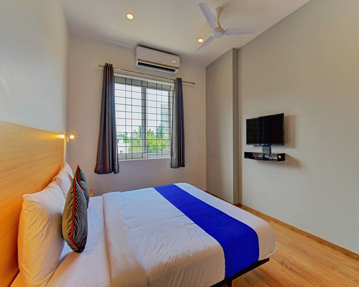 DBR SUITES Sarjapur Road Deluxe Single Room 4