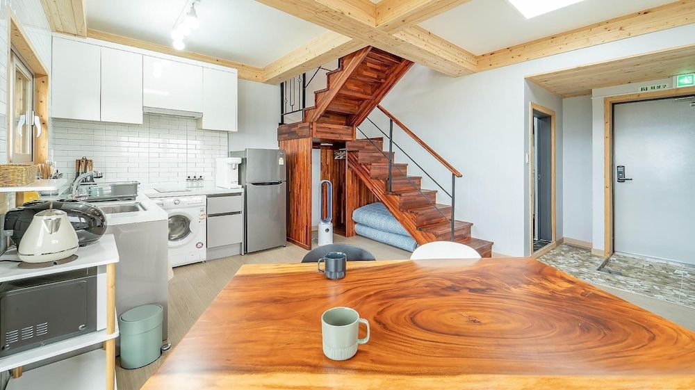 undefined Jeju Hoyeongfarm Stay 7