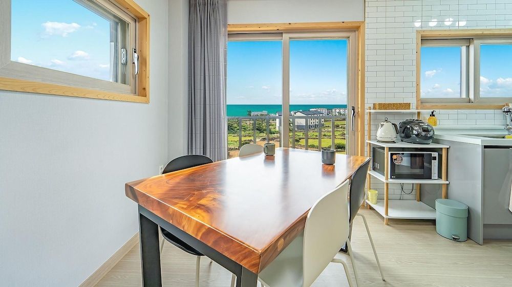 undefined Jeju Hoyeongfarm Stay 6