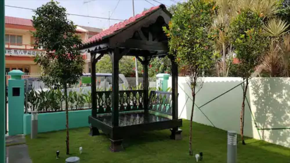 undefined Jonker Hijau-Hijau Malacca 7