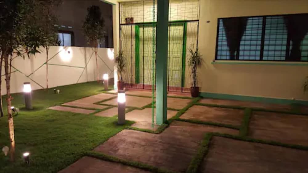 undefined Jonker Hijau-Hijau Malacca 5