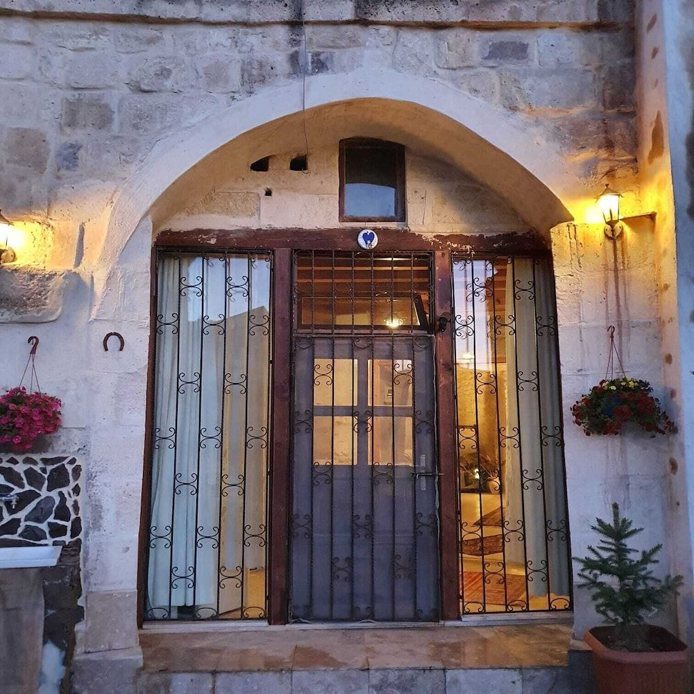 undefined Cappadocia Deep Cave House 4