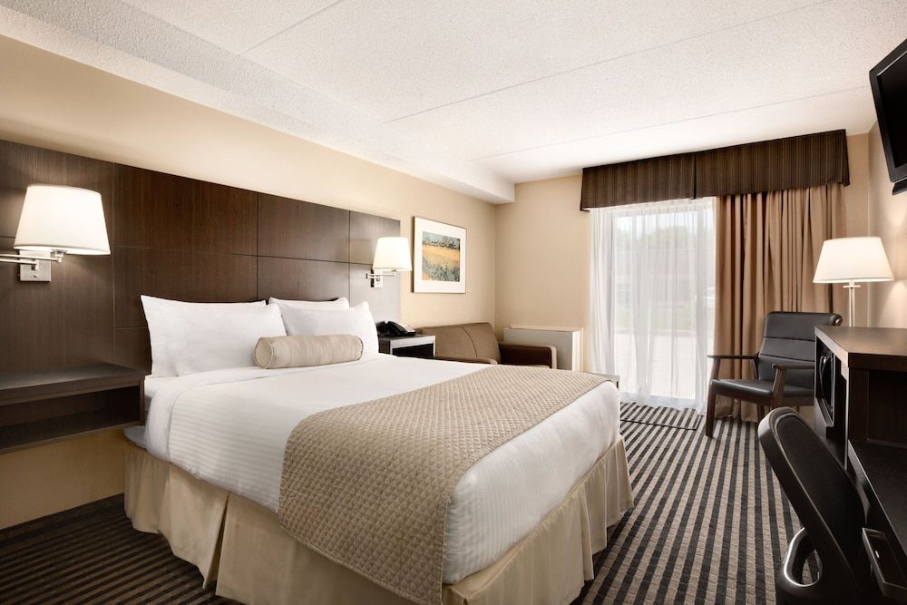 Deluxe Room, 1 Queen Bed, Non Smoking