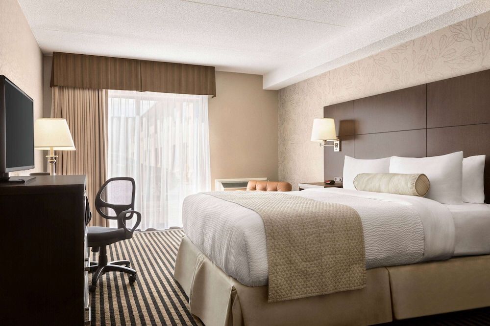 Deluxe Room, 1 King Bed, Non Smoking